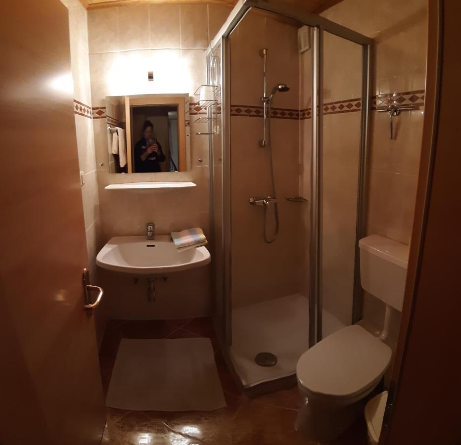 Ferienwohnung Schoenauer Haus im Ennstal Exterior foto