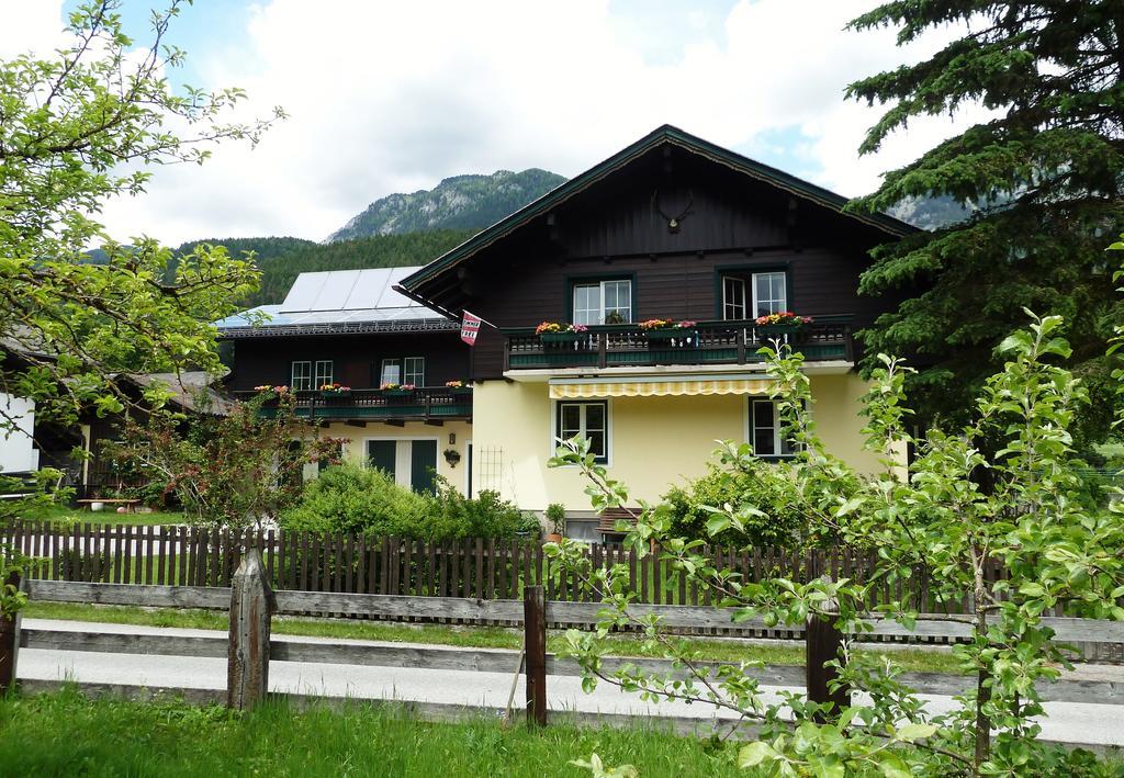 Ferienwohnung Schoenauer Haus im Ennstal Exterior foto
