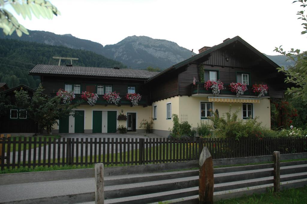 Ferienwohnung Schoenauer Haus im Ennstal Exterior foto